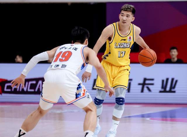 法网转会风云：巴塞罗那盯上锋线强援，孙铭徽或成交易筹码的简单介绍